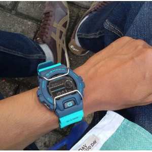 Часы Casio G-SHOCK GLS-6900-2AER