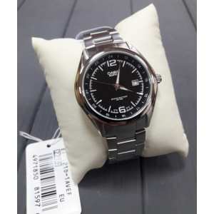 Часы Casio EF-121D-1AVEF Часы Casio EF-121D-1AVEF
