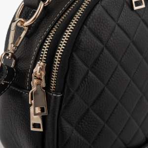 Кожаная черная женская сумка Riche NM20-W323A