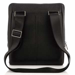 Чоловічий чорний месенджер Royal Bag RB2970081