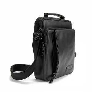 Черный мужской мессенджер в гладкой коже Ruff Ryder RR-9109A