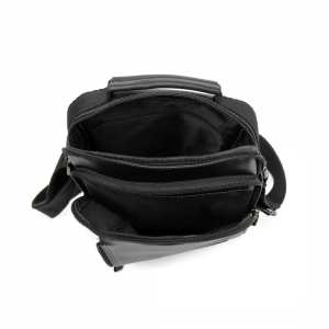 Черный мужской мессенджер в гладкой коже Ruff Ryder RR-9109A