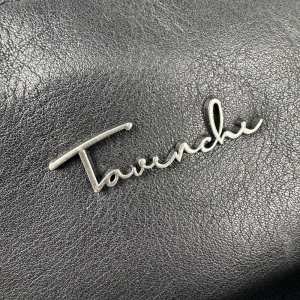 Мессенджер мужской черный Tavinchi TV-SM8-17629A