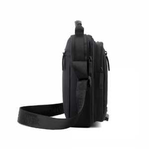 Мужской текстильный мессенджер Confident AT08-1243A