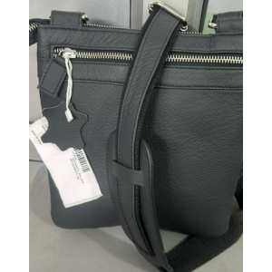 Тонкий мессенджер черный кожаный Tavinchi AJ-TV-102A