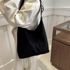 Женский замшевый шоппер Lilly P4-7259A