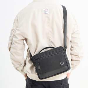 Мужской функциональный мессенджер с ручкой Confident AT08-2135A