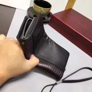 Кожаный клатч Prada NA54-5526A