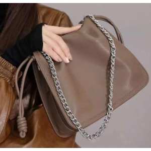 Кроссбоди с цепочкой UnaBorsetta NW11-6837-1C