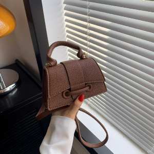 Міні-сумочка через плече з екошкіри Lilly P2-8557DB