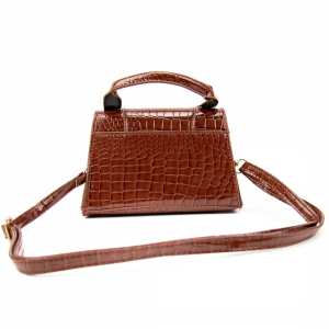 Каркасне невелике кросбоді з еко-шкіри Lilly P2-17068985C Каркасне невелике кросбоді з еко-шкіри Lilly P2-17068985C