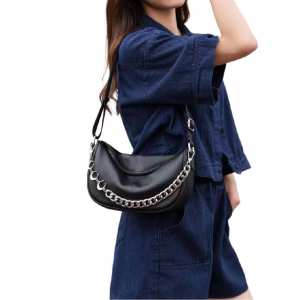 Кросбоди кожаное с металлической цепочкой UnaBorsetta NB2-2811A