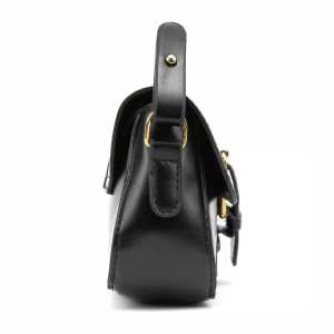 Кросбоді з еко-шкіри зі стильним замком Lilly P4-1588A