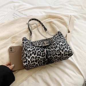 Женская стильная сумка из эко-кожи лео Lilly P1-1603LG