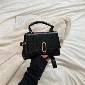 Каркасное небольшое кроссбоди из эко-кожи Lilly P2-17068985A