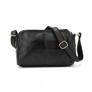 Женская кожаная сумка черная Riche NM20-W828A