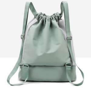 Текстильна спортивная сумка м'ятного кольору Confident TB1-T-802GR