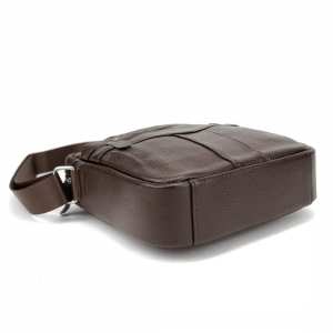 Шкіряний маленький чоловічий месенджер коричневий Tiding Bag M56-0187C