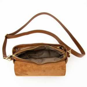 Кросбоді з великим замком Tavinchi CH-027C-Y Кросбоді з великим замком Tavinchi CH-027C-Y