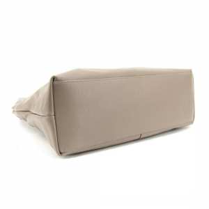 Жіноча містка шкіряна сумка на плече із вставкою рептилія Tavinchi CH-555B-R Жіноча містка шкіряна сумка на плече із вставкою рептилія Tavinchi CH-555B-R