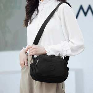 Маленькое женское кроссбоди текстиль черное Confident WT1-683A