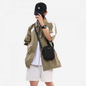 Маленькая мужская текстильная сумка с ручкой Confident AT09-T-34724A