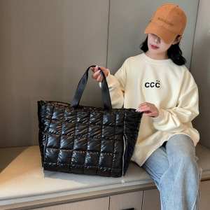 Текстильная женская сумка стеганная дутая Confident TB1-T-319A