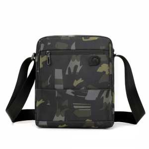 Вместительный повседневный мужской мессенджер Confident AT08-2131AR