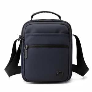 Чоловічий текстильний месенджер із ручкою Confident AT08-1293BL