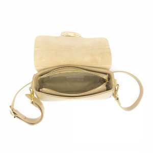 Маленька сумка через плече с акцентной фурнитурой Firenze Italy F-IT-086T