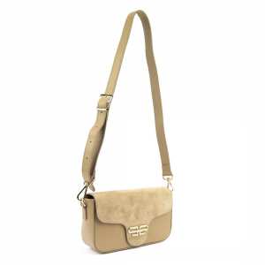 Маленька сумка через плече с акцентной фурнитурой Firenze Italy F-IT-086T