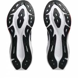 Жіночі бігові кросівки Asics DYNABLAST 5 1012B776-500 Чорний