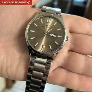 Boerni Aibisino Couple Lady