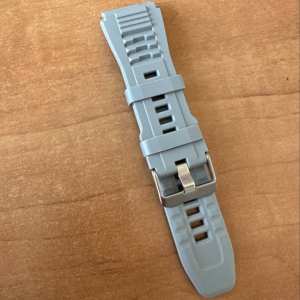 Ремешок серый каучуковый размер 24