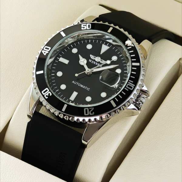 Winner Basel R-Series, 2 ремешка