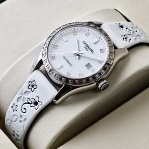 Carnival Luiza White Flower, 2 ремінці