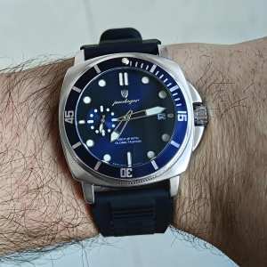 Poedagar Lion R-Series, 2 ремешка