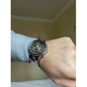 Часы Winner Action