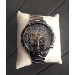 Часы Winner Action