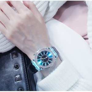 Часы Geneva Lighter