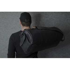 Сумка дорожная Grande Pelle, черная, 25х55х30 см