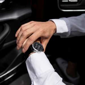 Годинник Carnival Genius