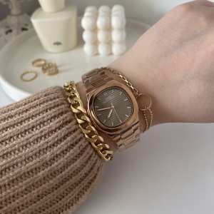 Boerni Aibisino Rose