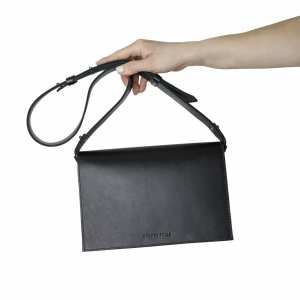 Женская кожаная сумка Grande Pelle черная