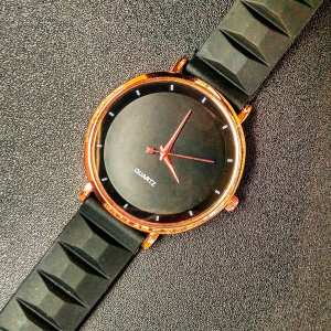 Женские часы Geneva AllBlack