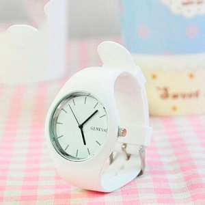 Женские часы Geneva Ice White