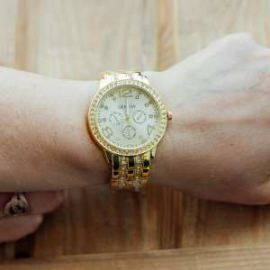 Часы Geneva Gold