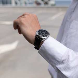 Годинник Carnival Genius