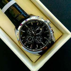 Годинник Carnival Genius