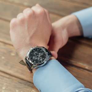 Годинник Carnival Genius